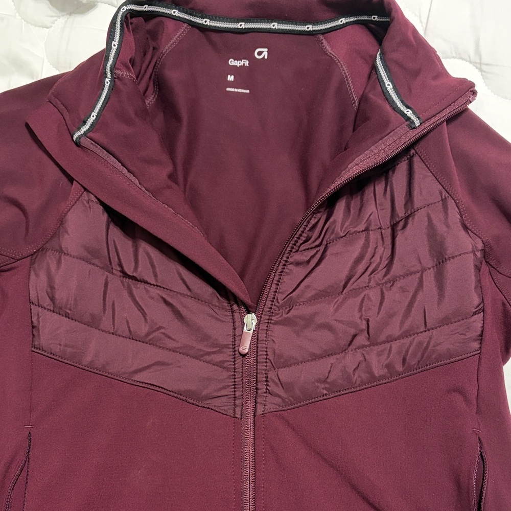 GAP Women's Deep Burgundy Running Jacket